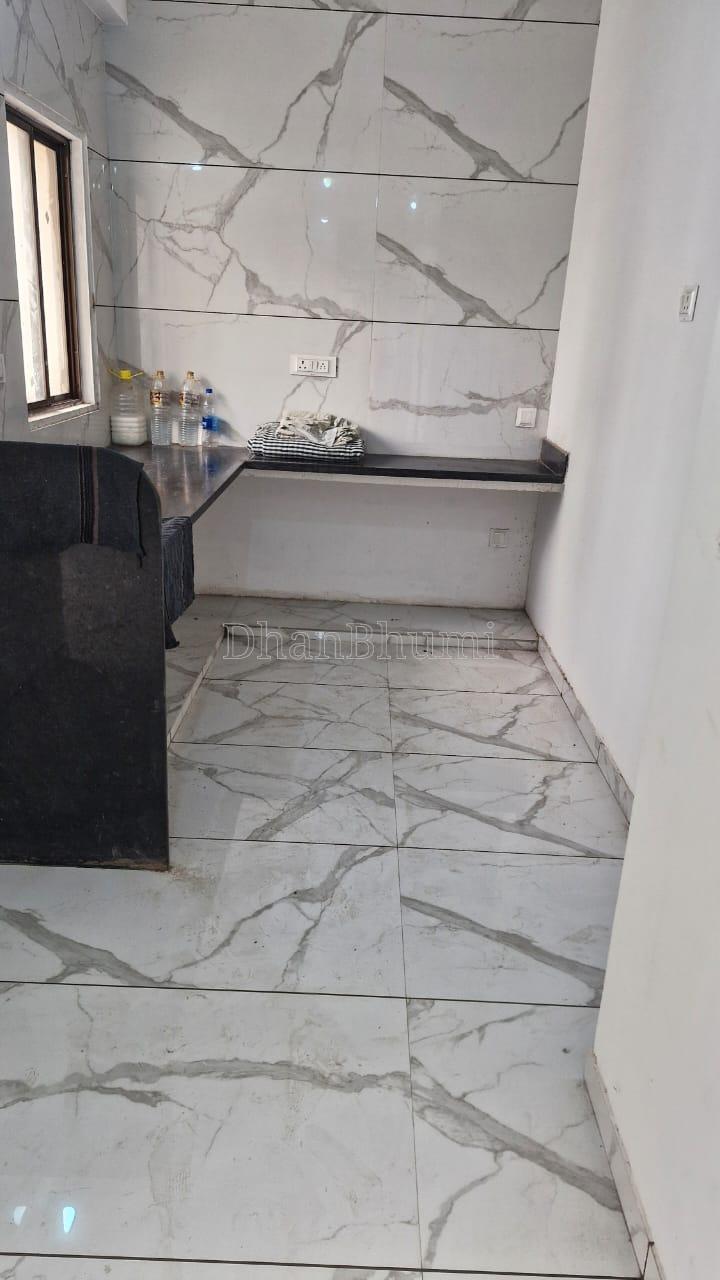 property_images/4_bhk_flatapartment_in_vadodara_1787637447_6a8d2ec7b4117.jpeg