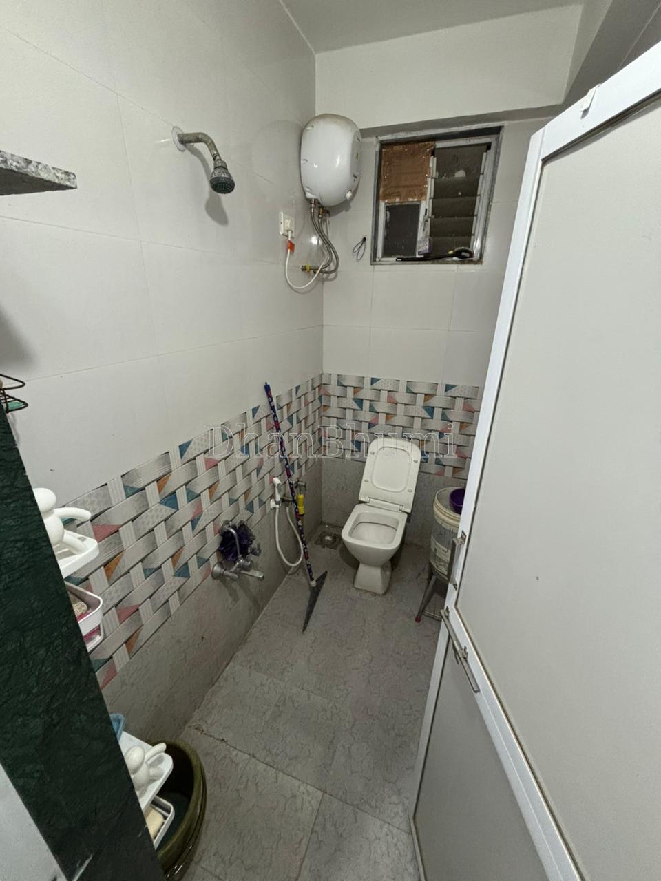 property_images/4_bhk_independent_builder_floor_in_gwalior_1781503859_6a2f9773124f9.jpeg