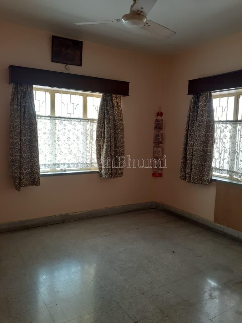 property_images/4_bhk_independent_builder_floor_in_kolkata_1780470415_6a1fd28fc00f9.jpeg