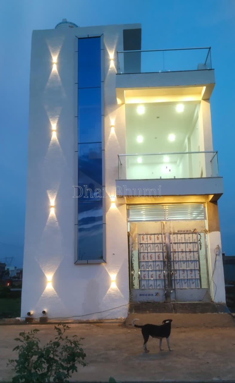 property_images/4_bhk_independent_housevilla_in_etawah_1785909315_6a72d043cc356.jpeg