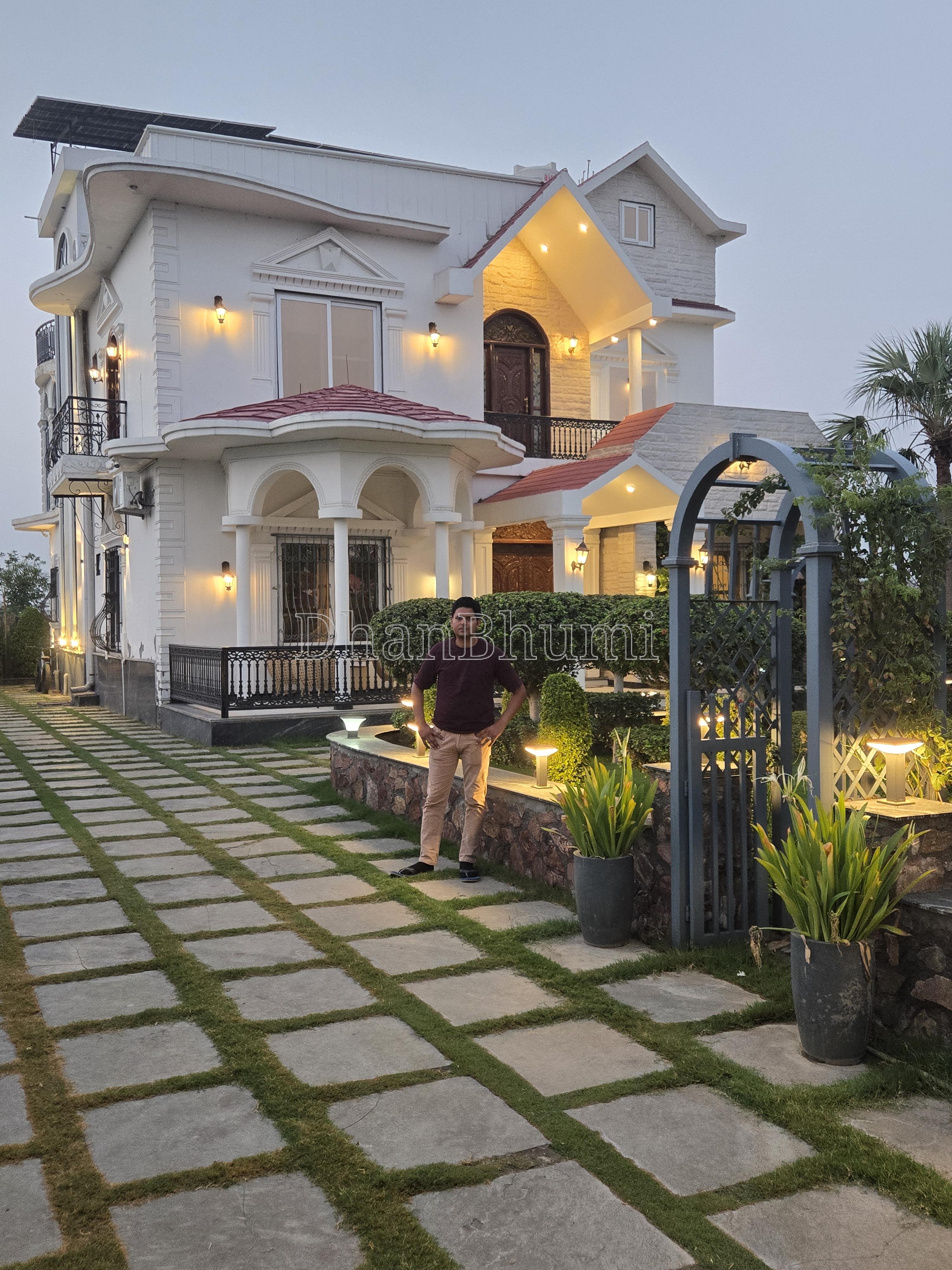 property_images/5_bhk_farmhouse_in_noida_1782634178_6a40d6c2c92fc.jpg