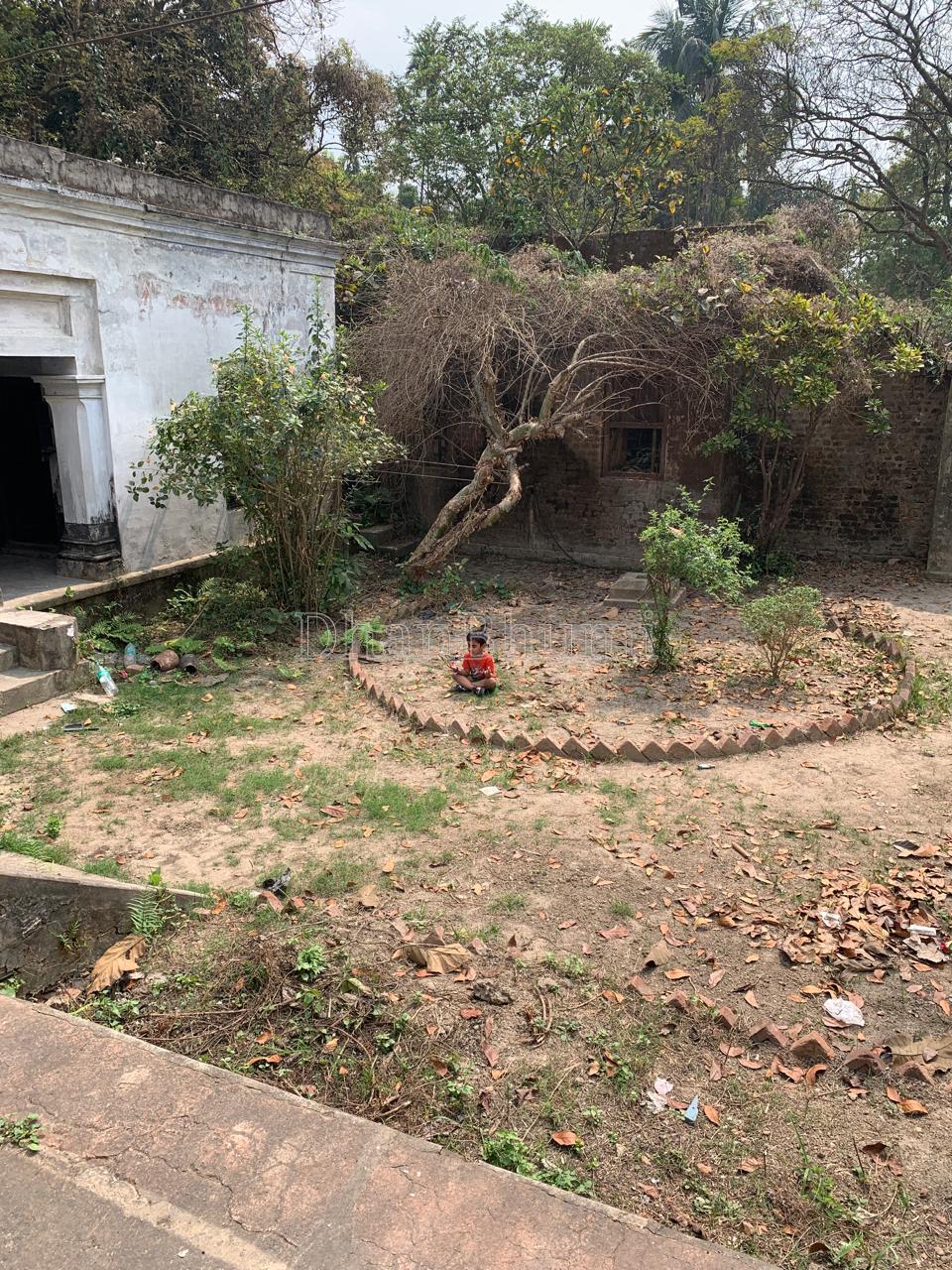property_images/5_bhk_independent_housevilla_in_north_24_parganas_1785484062_6a6c531e5650e.jpeg