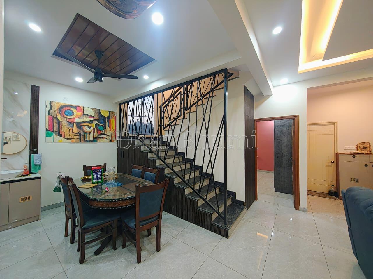 property_images/6_bhk_independent_housevilla_in_bengaluru_1787314979_6a884323b1a3e.jpeg