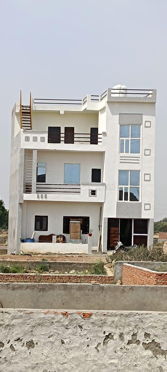 property_images/6_bhk_independent_housevilla_in_vrindavan_1787225006_6a86e3aeca2f3.jpeg