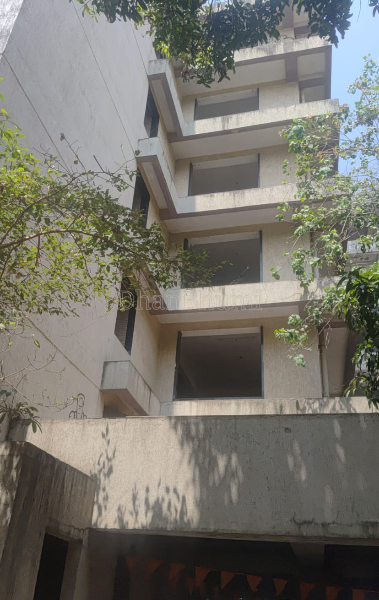 property_images/commercial_buildingsco_in_mumbai_1785415320_6a6b46981092b.png