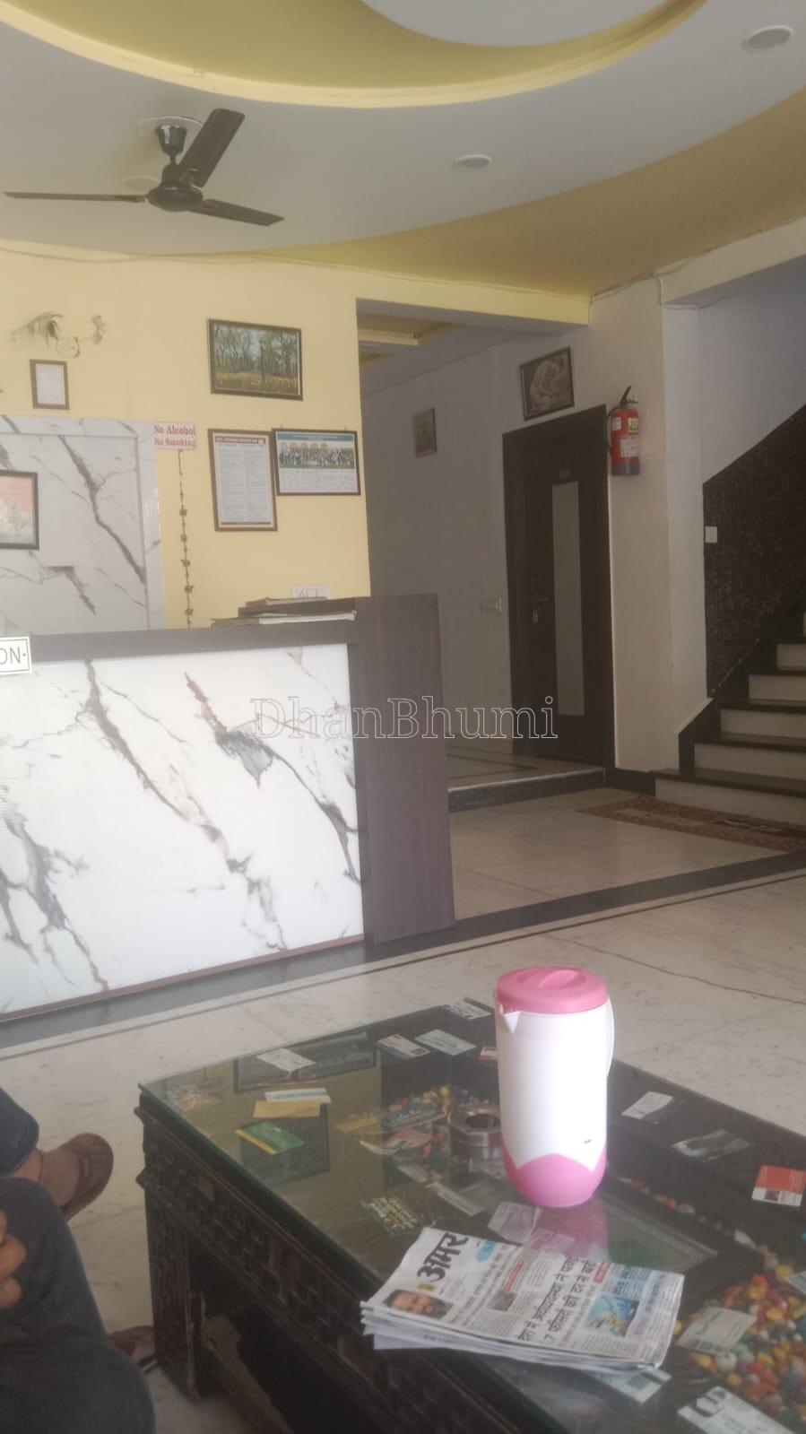 property_images/hotelresort_in_agra_1785155174_6a674e66718db.jpeg