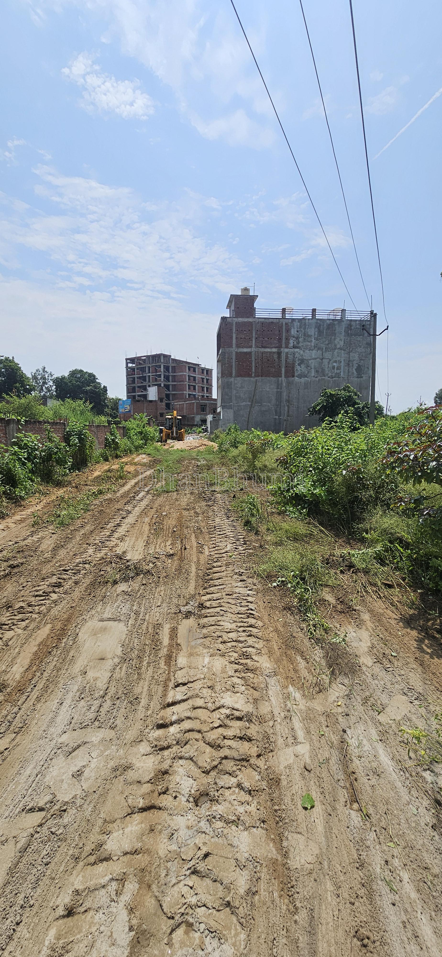 property_images/plot_in_ayodhya_1786940047_6a828a8f6e1ac.jpg