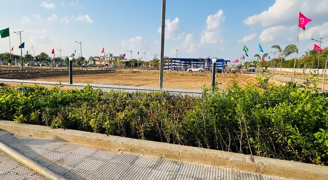 property_images/plot_in_jaipur_1778931920_6a0858d0af2ea.png