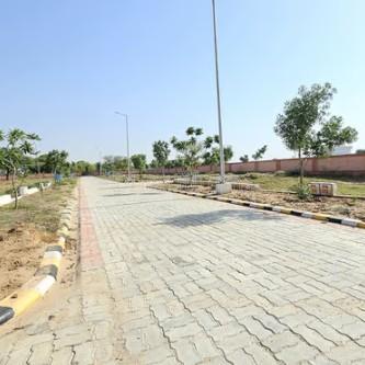 property_images/plot_in_jaipur_1782822187_6a43b52b25288.jpg