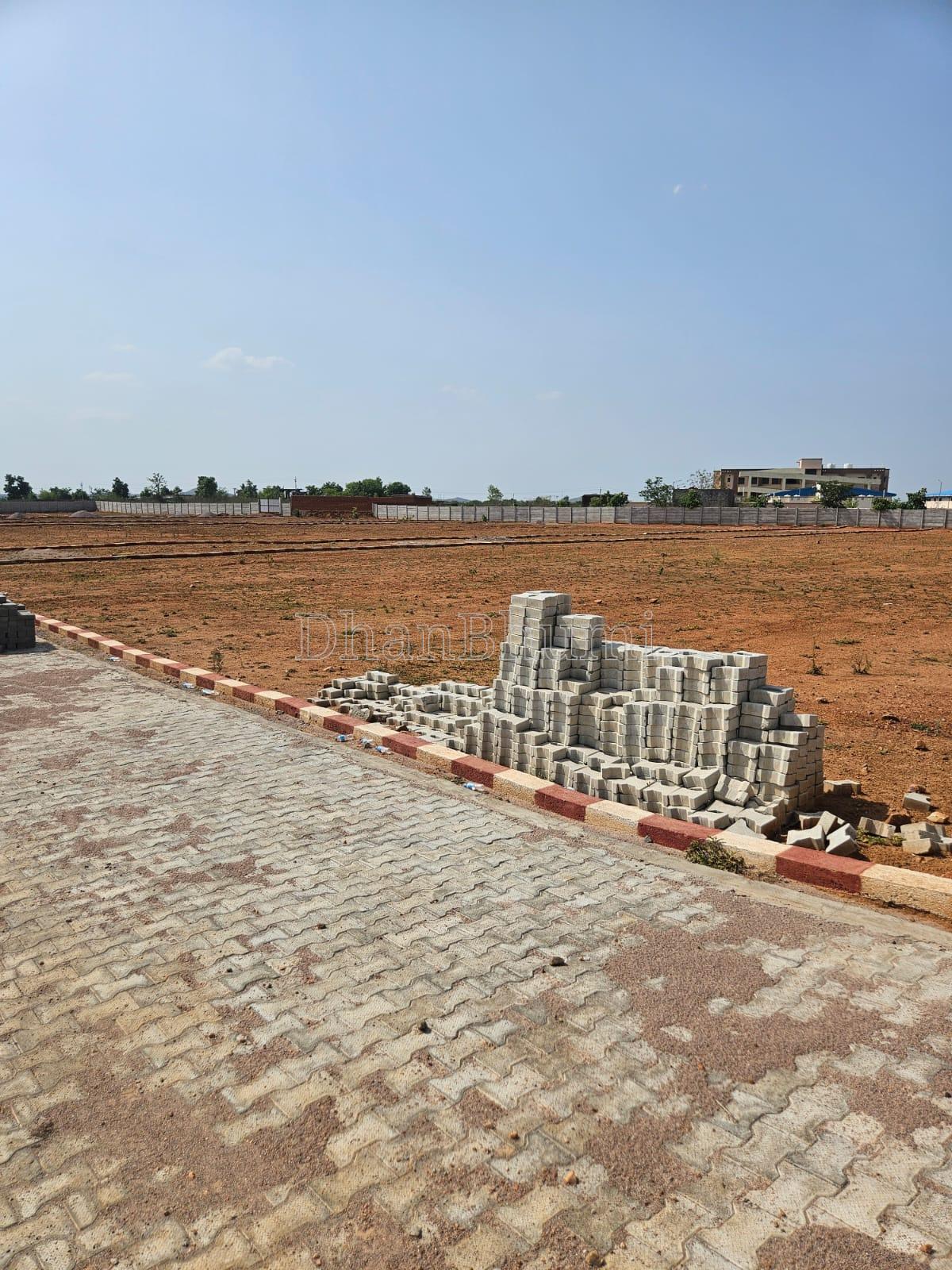 property_images/plot_in_jhansi_1787137136_6a858c70ddfb3.jpeg