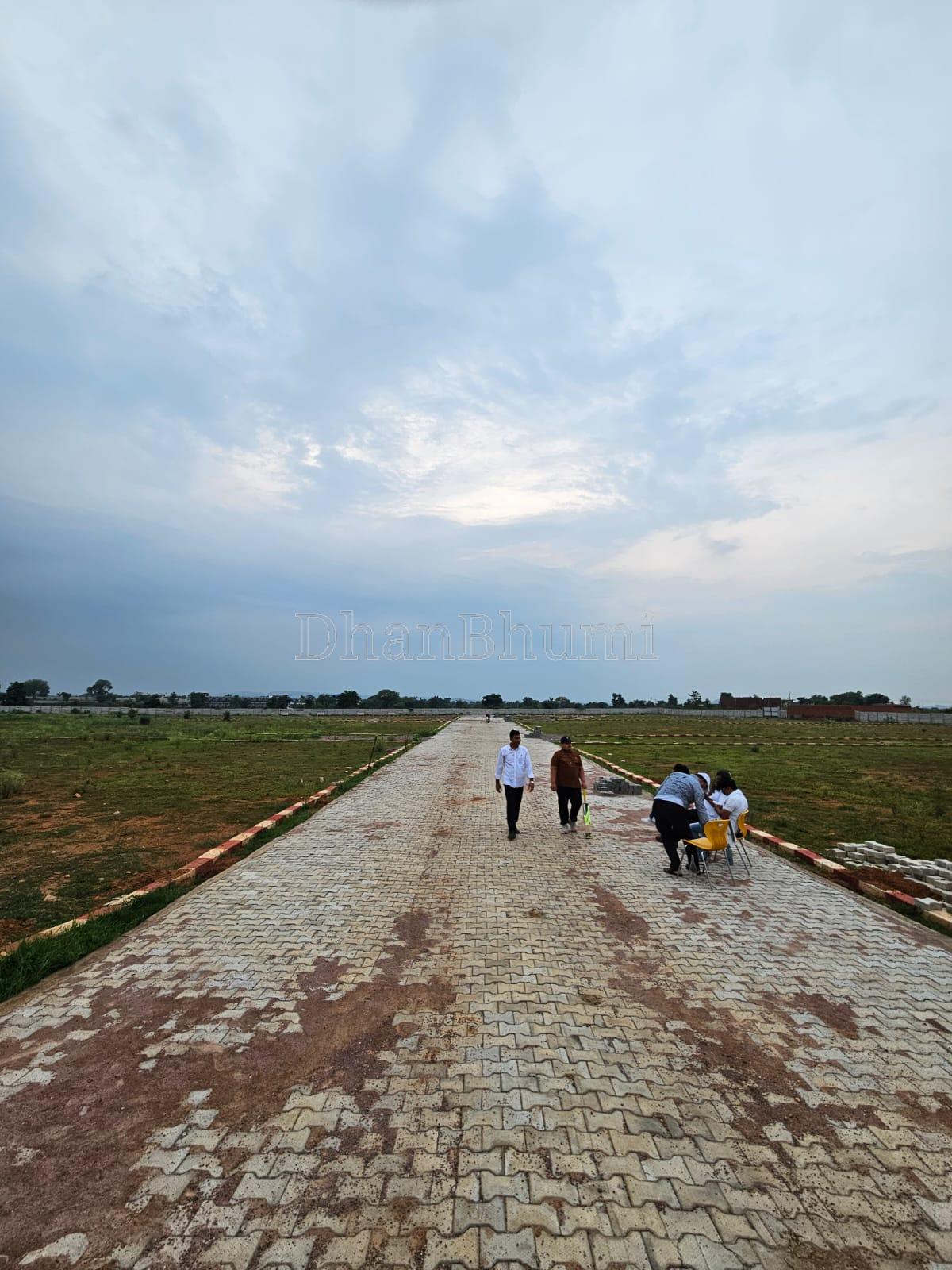 property_images/plot_in_jhansi_1787137136_6a858c70f0b6e.jpeg