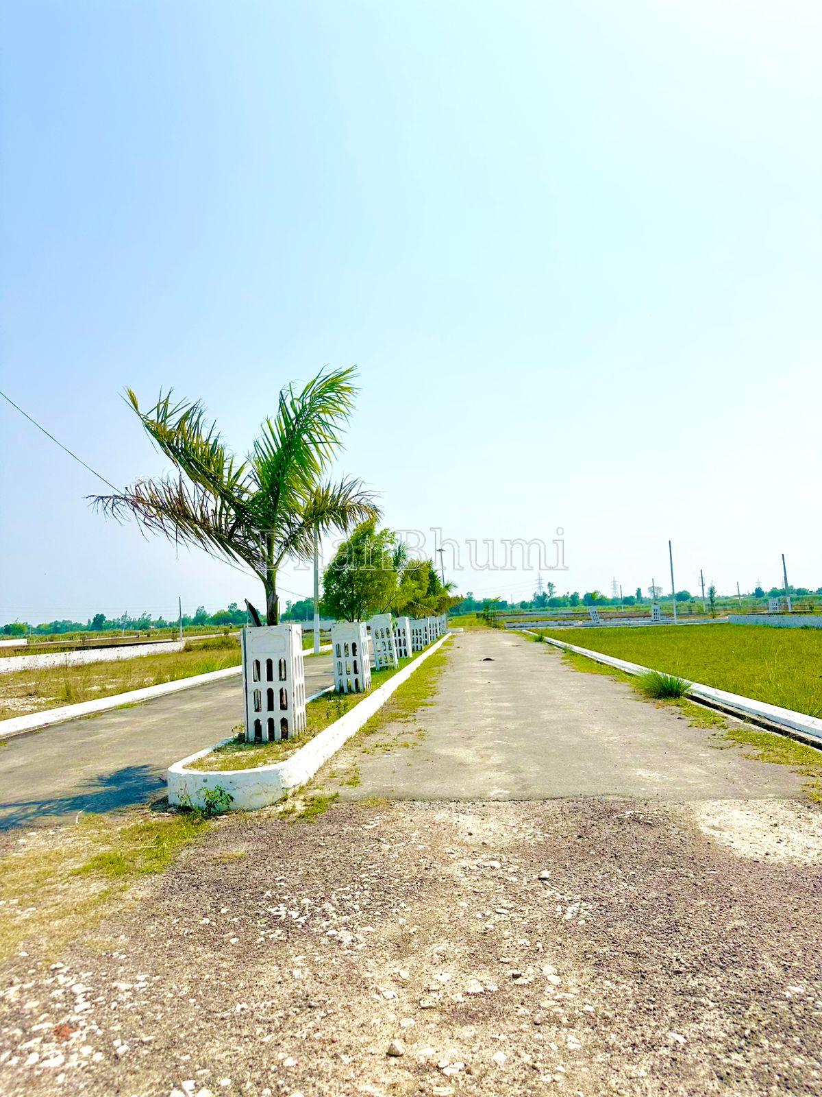 property_images/plot_in_lucknow_1782117738_6a38f56a7985c.jpeg