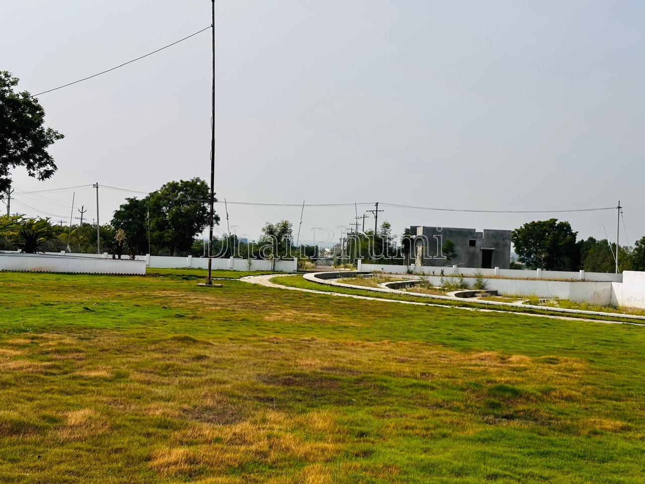 property_images/plot_in_mahabubnagar_1783684953_6a50df59a8a4f.jpeg