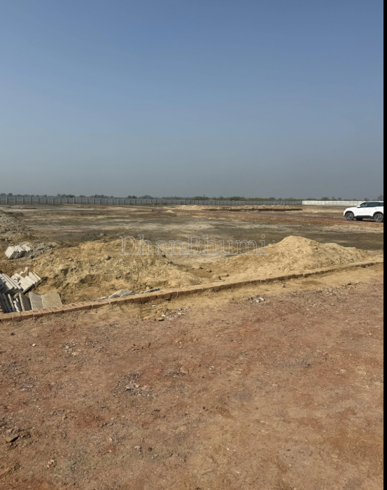 property_images/plot_in_mathura_1782727357_6a4242bdb9da2.png