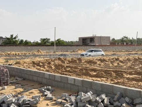 property_images/plot_in_mathura_1786607920_6a7d7930ee818.PNG