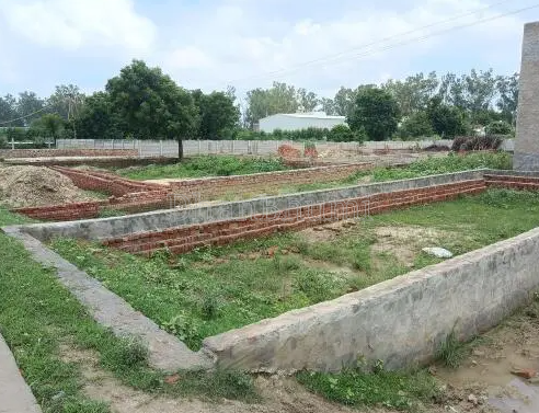 property_images/plot_in_mathura_1786703420_6a7eee3c6ab0f.PNG