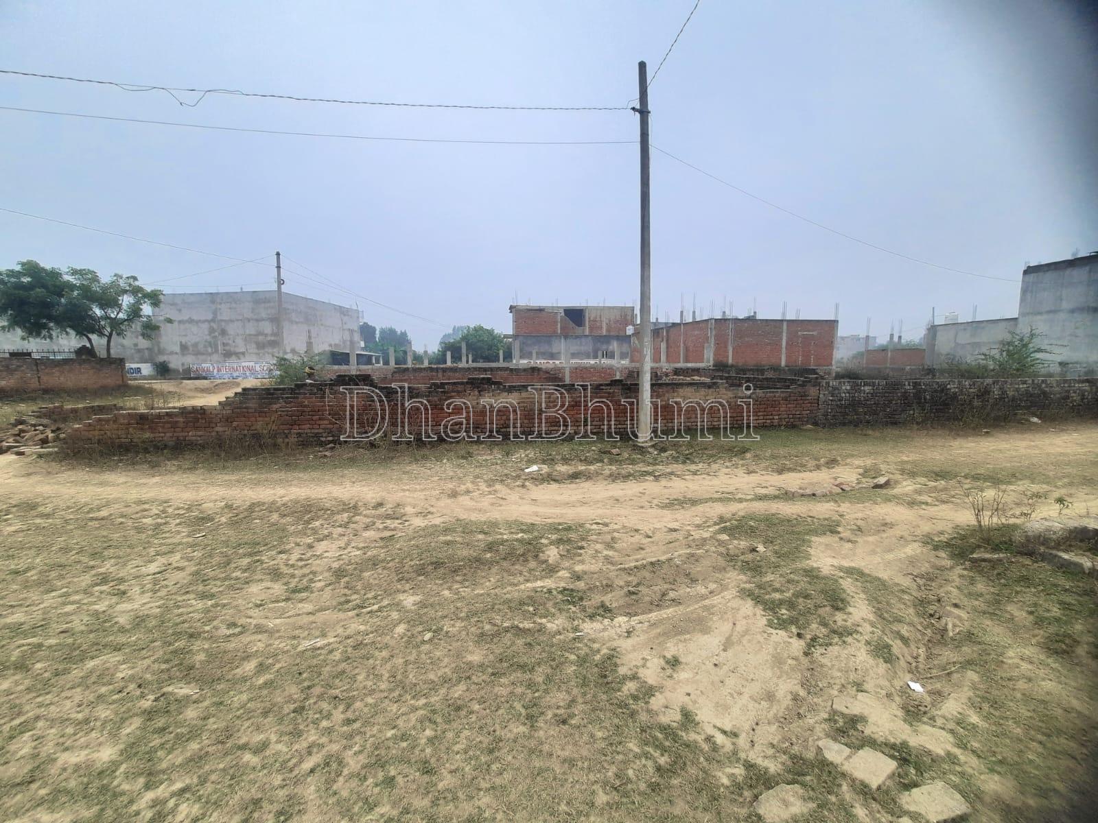 property_images/plot_in_prayagraj_1777464905_69f1f64966b96.jpeg