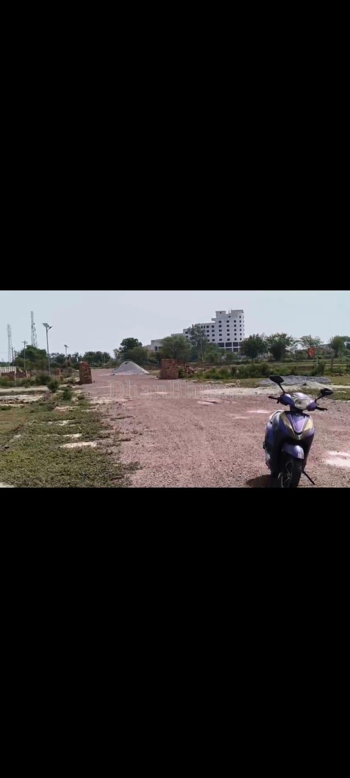 property_images/plot_in_vrindavan_1781331520_6a2cf6406e855.jpeg