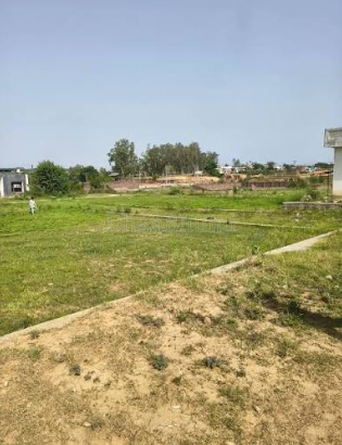 property_images/residential_in_srinagar_jammu_and_kashmir_1782995393_6a4659c191734.PNG