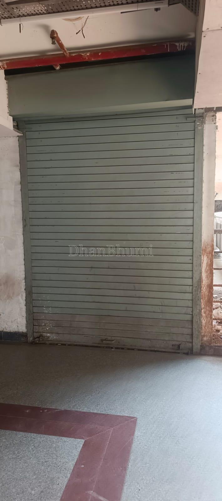 property_images/shopshowroom_in_ahmedabad_1782216583_6a3a77877dc8c.jpeg