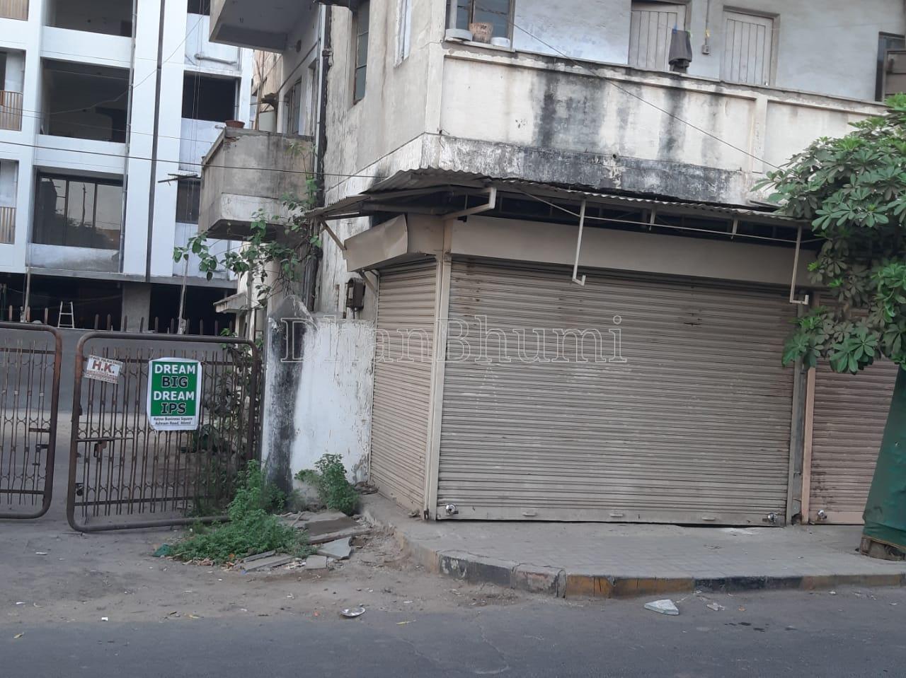 property_images/shopshowroom_in_ahmedabad_1784198378_6a58b4ea96b99.jpeg