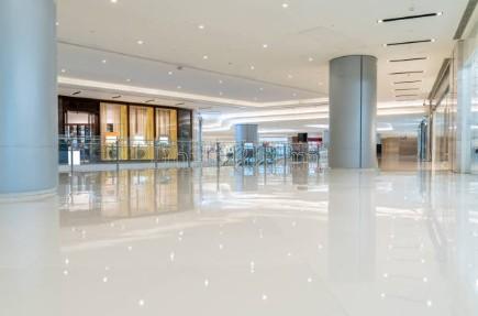 property_images/shopshowroom_in_greater_noida_1782734471_6a425e87c2bf7.jpg