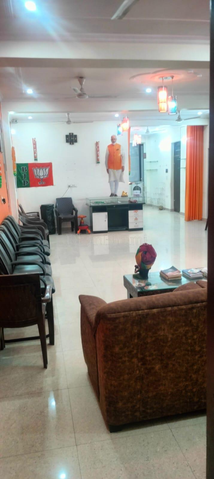 property_images/shopshowroom_in_jaipur_1786351503_6a798f8f9cb9f.jpeg