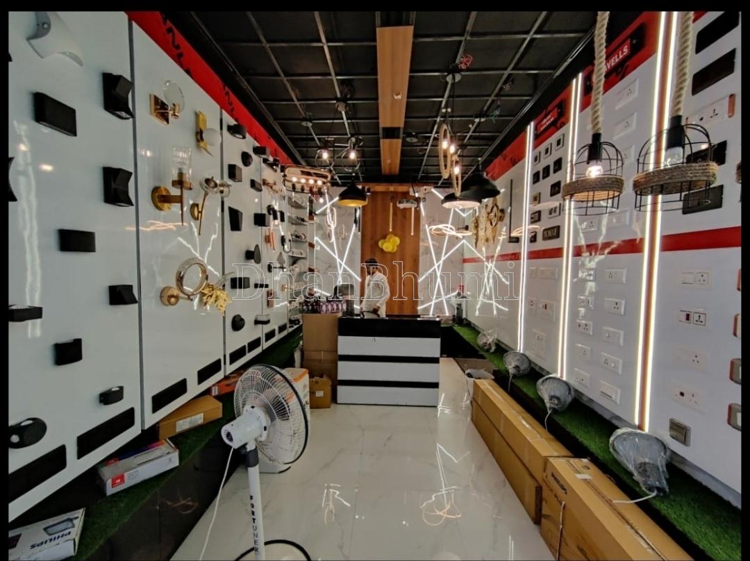 property_images/shopshowroom_in_kanpur_1787985321_6a927da91197f.jpeg