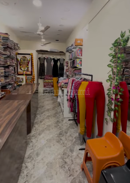 property_images/shopshowroom_in_nashik_1790844758_6abe1f56c8457.png