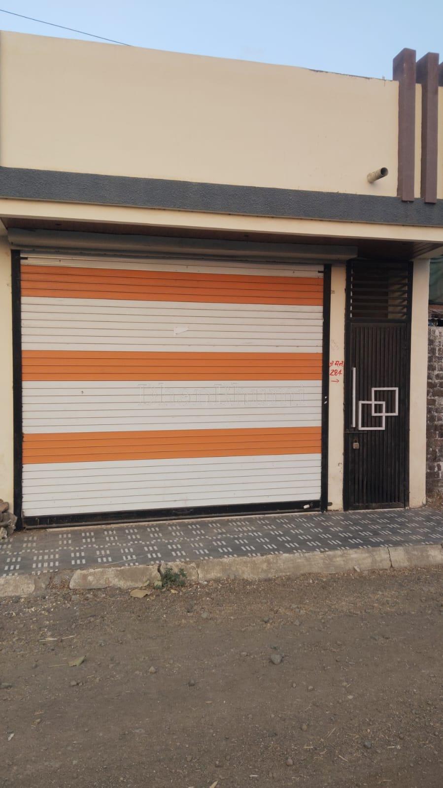 property_images/shopshowroom_in_ratlam_1780650080_6a2290601497a.jpeg