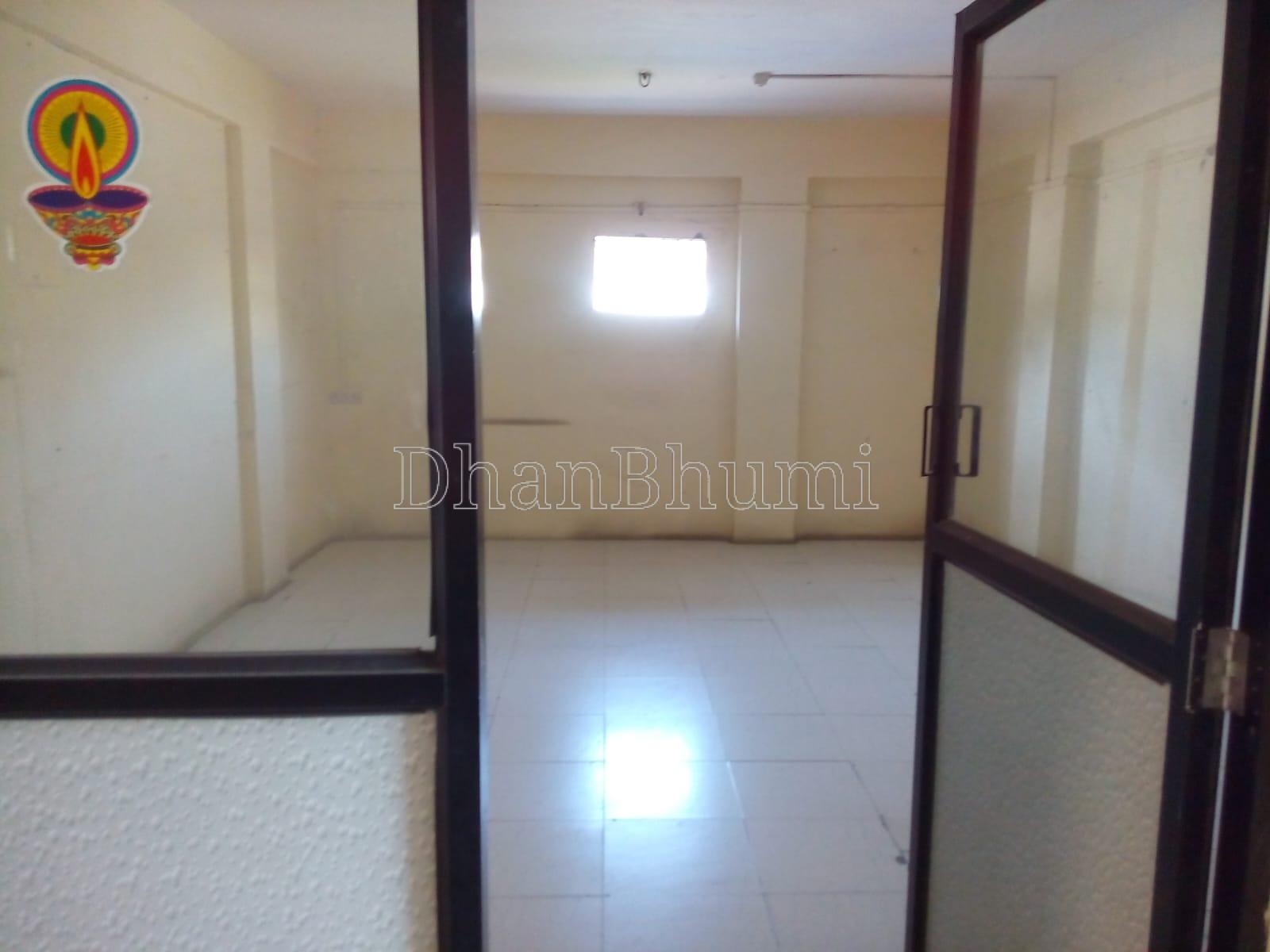 property_images/shopshowroom_in_surat_1784353662_6a5b137e282d8.jpeg