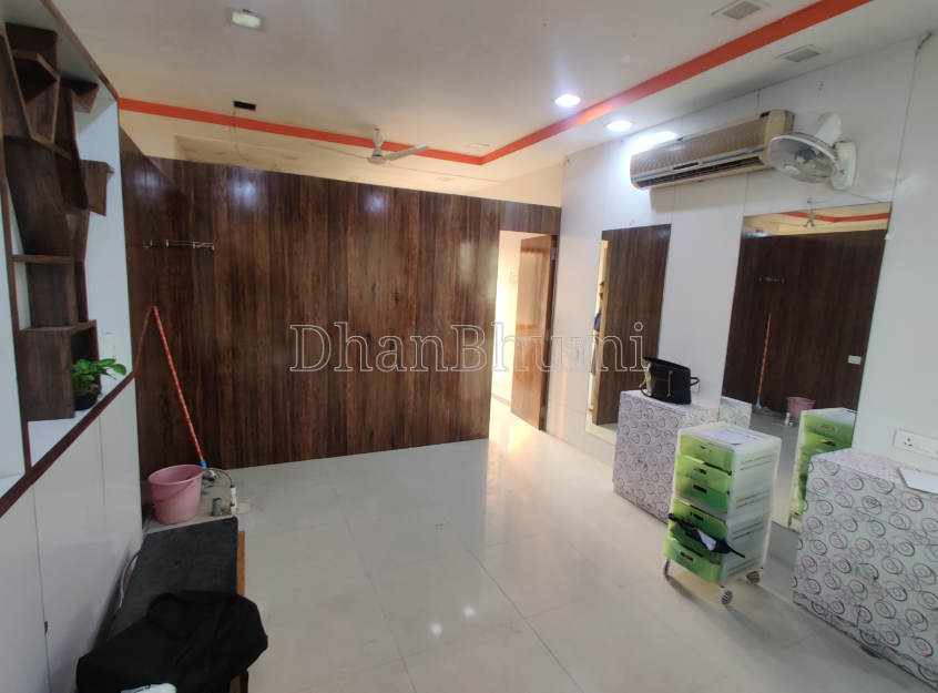 property_images/shopshowroom_in_surat_1784889142_6a633f367a3a6.PNG