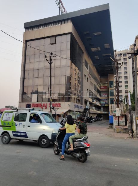 property_images/shopshowroom_in_surat_1784889413_6a634045b4688.PNG