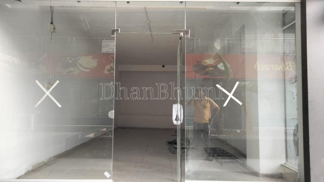 property_images/shopshowroom_in_vadodara_1782284731_6a3b81bbe7648.jpeg