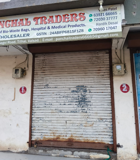 property_images/shopshowroom_in_valsad_1790849612_6abe324c96c0f.png