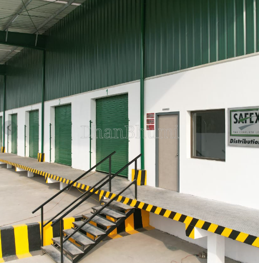 property_images/warehousegodown_in_surat_1783505157_6a4e2105ec040.png