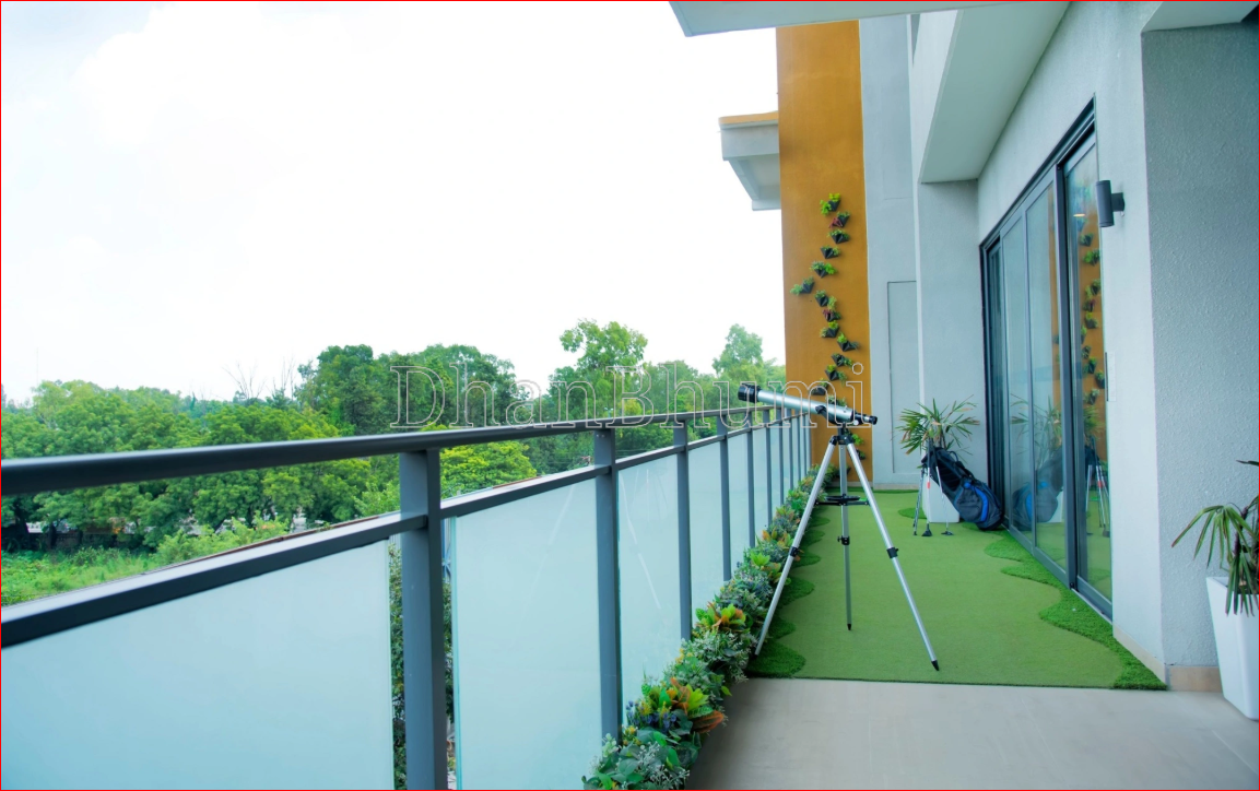 Risland Sky Mansion, Chattarpur